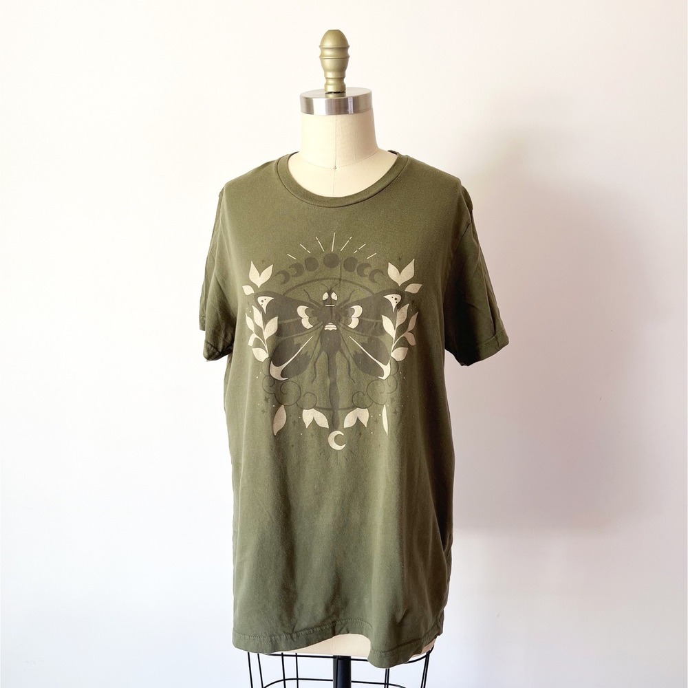 The Bookish Box This Woven Kingdom Tee Olive Green Moth Graphic Shirt Large